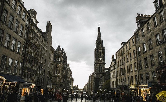 Building a Medieval City That Breathes: Streets, Smells, and Sound